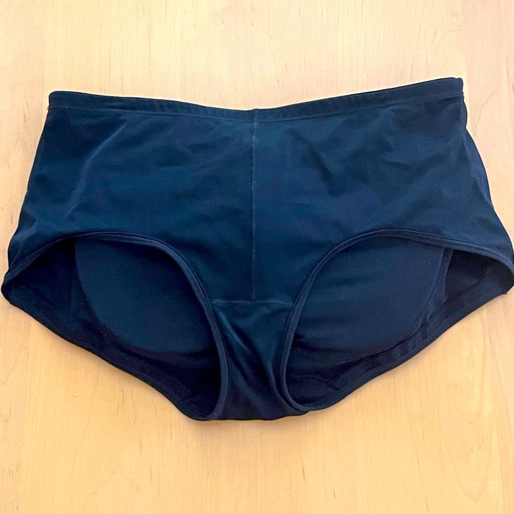 NWOT - LEONISA - Padded Underwear